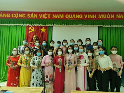 Sinh hoạt kỷ niệm ngày Quốc tế phụ nữ 08/3/2022