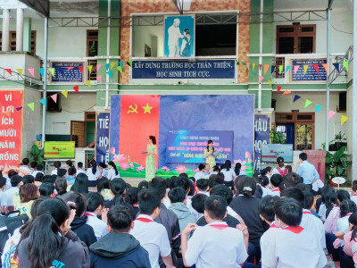 Sinh hoạt truyền thống kỷ niệm 78 năm ngày thành lập Quân đội nhân dân Việt Nam (22/12/1944 - 22/12/2022) với chủ đề "Uống nước nhớ nguồn"