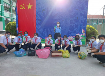 Tổ chức ngày hội "Em yêu môi trường xanh vì thành phố không rác" và triển khai chương trình phân loại, thu gom và tái chế vỏ hộp sữa năm 2023