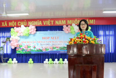 Tuyên dương cán bộ quản lý - Người truyền lửa - Chuỗi hoạt động chào mừng ngày nhà giáo Việt Nam 20/11