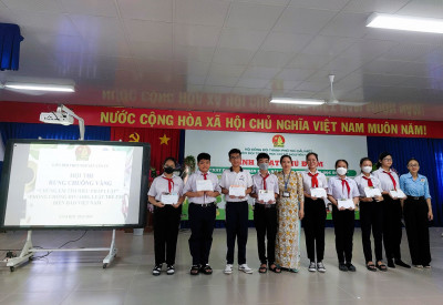 Hội thi rung chuông vàng "Chúng em tìm hiểu pháp luật" phòng, chống HIV/AIDS, luật trẻ em, biển đảo Việt Nam năm học 2023 - 2024