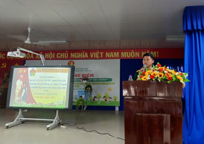 Sinh hoạt truyền thống kỷ niệm 79 năm ngày thành lập Quân đội nhân dân Việt Nam (22/12/1944 - 22/12/2023) với chủ đề "Uống nước nhớ nguồn"