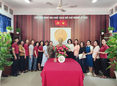 Chi bộ THCS Nguyễn Văn Cừ sinh hoạt chuyên đề quý II năm 2025