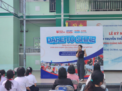 Trường THCS Nguyễn Văn Cừ phối hợp cùng Trung tâm Anh ngữ Ms. Hoa tổ chức chương trình giao lưu mang tên “Dare to Shine – Tiếng Anh là chuyện nhỏ, Chiến binh truyền cảm hứng, Chinh phục mọi giới hạn”