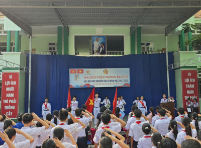 Đại hội Cháu ngoan Bác Hồ và Lễ kết nạp đoàn đợt 2 năm học 2025 - 2026