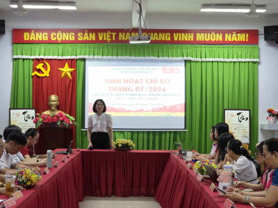Sinh hoạt chi bộ tháng 7 năm 2026, kể chuyện Bác Hồ và kỷ niệm 79 năm Ngày Thương binh - Liệt sĩ (27/7/1947 - 27/7/2026)
