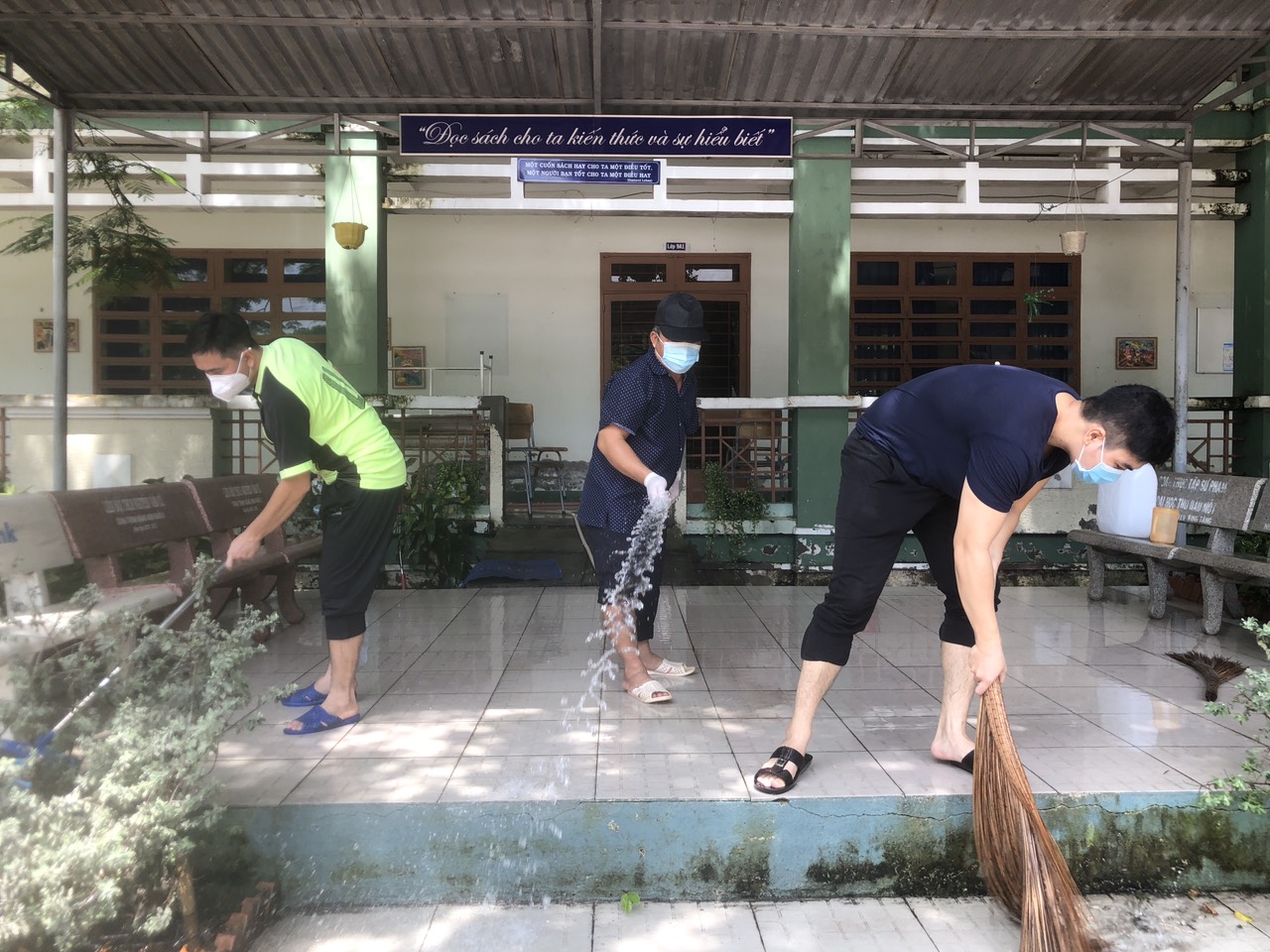 z2772041722117 f28878d4649f78ed72ee2e2ad7c7971a