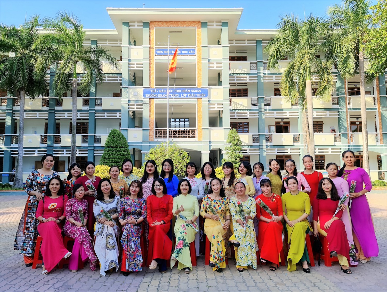 Chào mừng ngày Phụ Nữ Việt Nam 20/10/2021