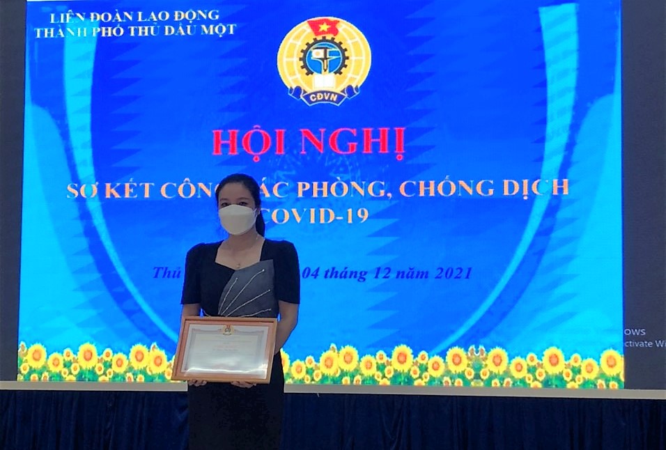 Tham dự sơ kết công tác phòng chống dịch COVID-19 của Liên đoàn lao động TP.TDM