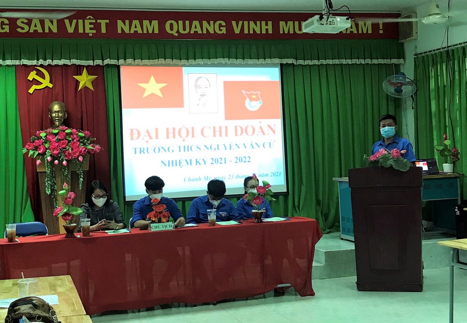 z3047701844793 49d76dc6b67bb1b5db4a4e7cf93a18ab