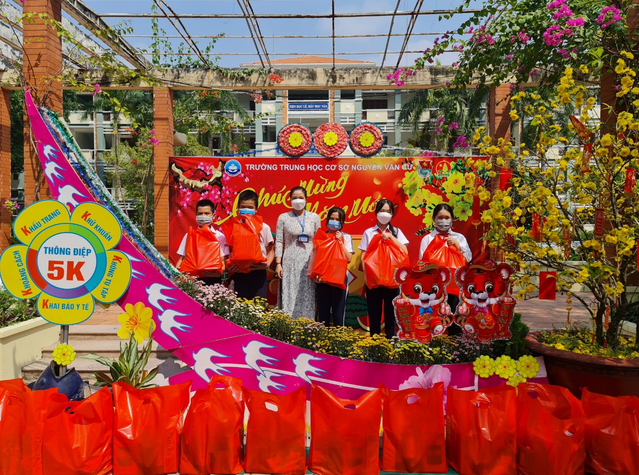 z3135723789765 c2bc7bdbdccbbcf7e18a4e65a88a4869