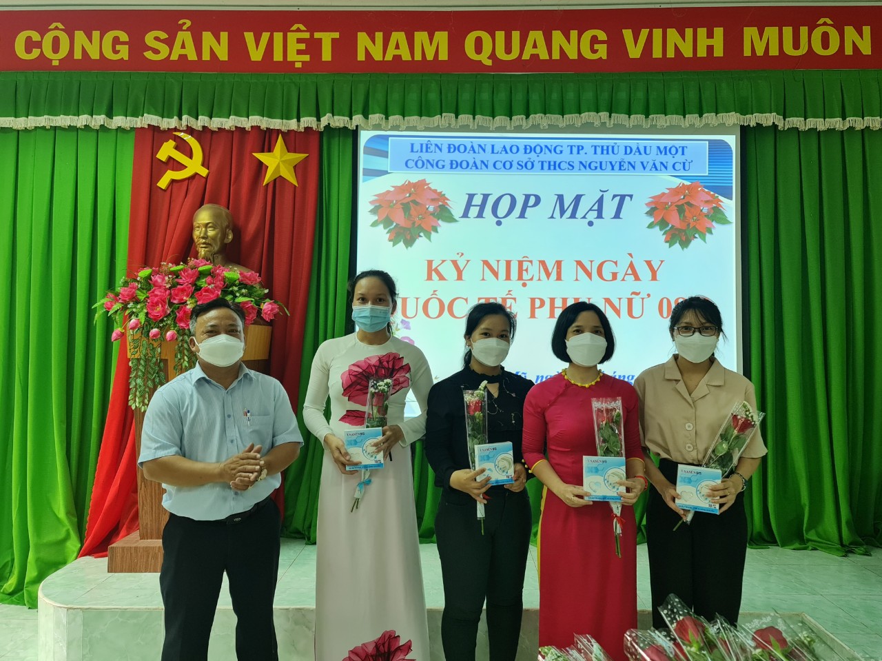 z3243169955892 c6d3ae775108f7282ee1961ff35277d8