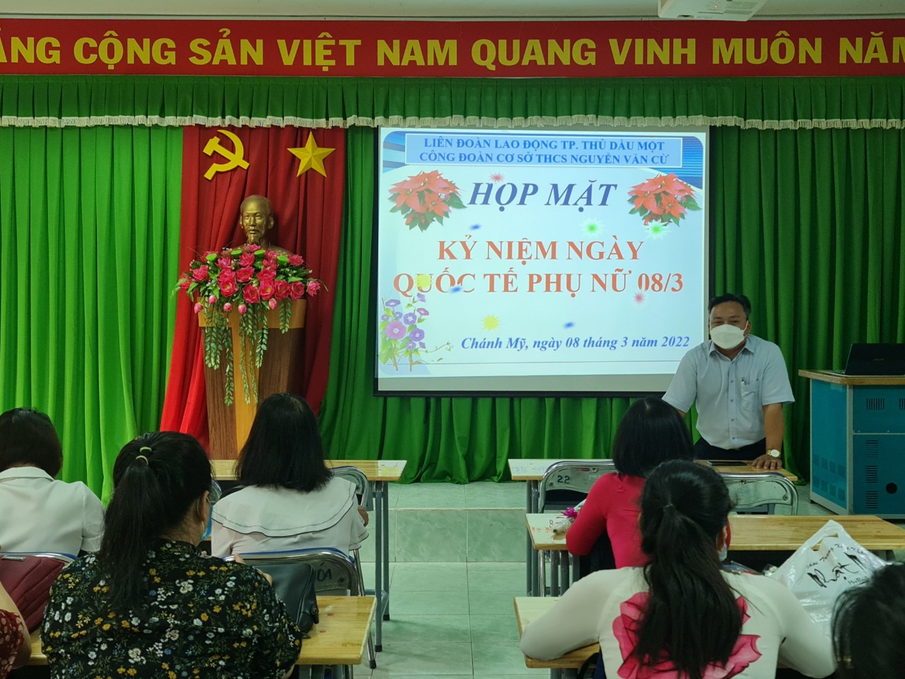 z3243169984120 2fa9a4cf890eec359d1d849ffaf409a3