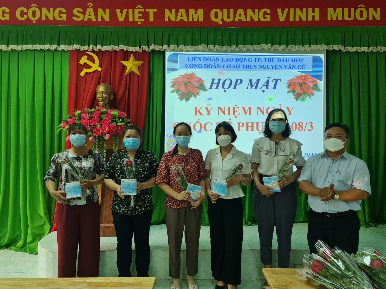 z3243170014248 2926bc6a1eee436f8b0a968bd5de0b4f