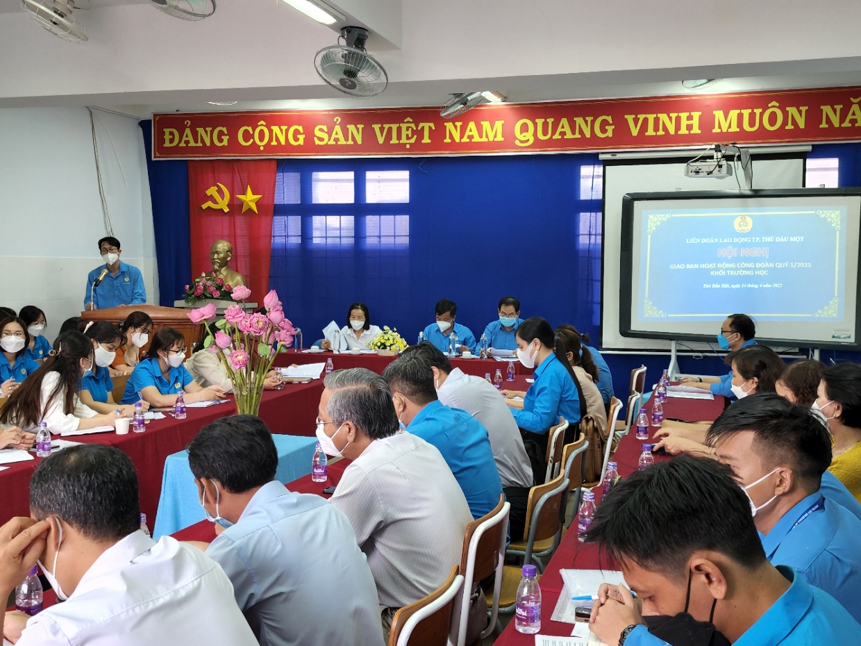 Công đoàn cơ sở tham dự Hội nghị Giao ban Quý 01/2022 - CĐCS Khối Trường học