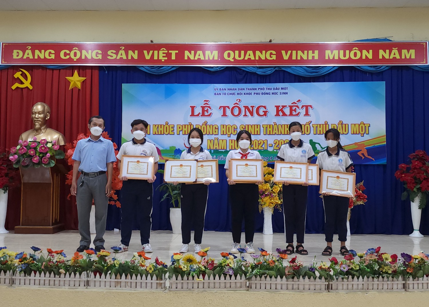 z3340012644058 ae7ea4d8b10e51d07ed55a1e4d94500a