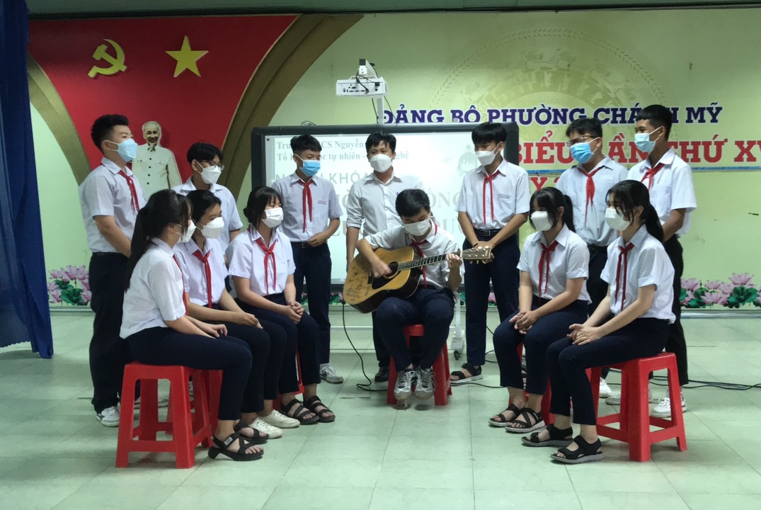 z3375818119079 b5258a37c0c159939b2030ee0575c430