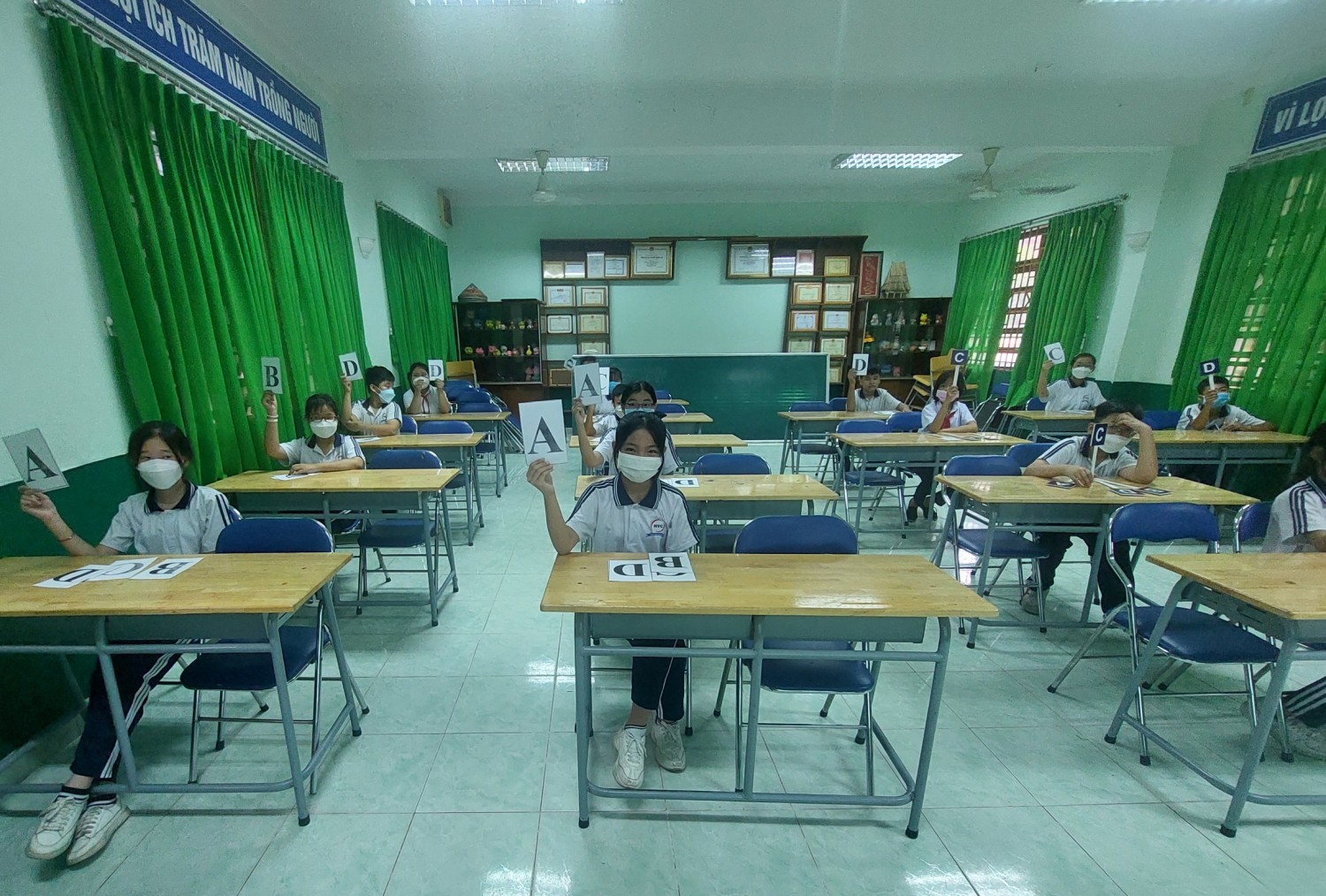 z3443870553947 0cc87607e02b62feff363b79b4acfba8