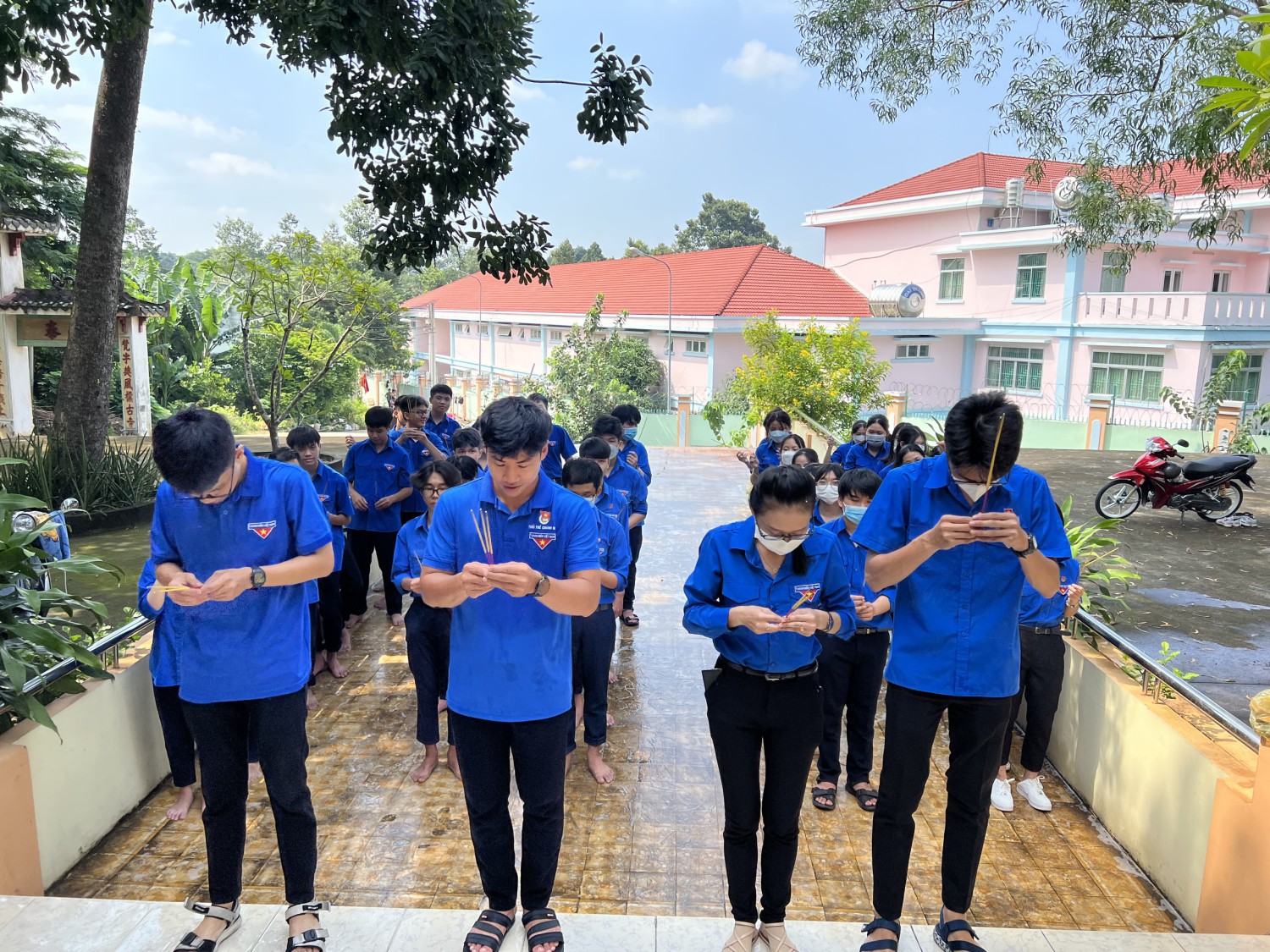 Hoạt động kỷ niệm 75 năm Ngày Thương binh - Liệt sĩ (27/7/1947 - 27/7/2022)