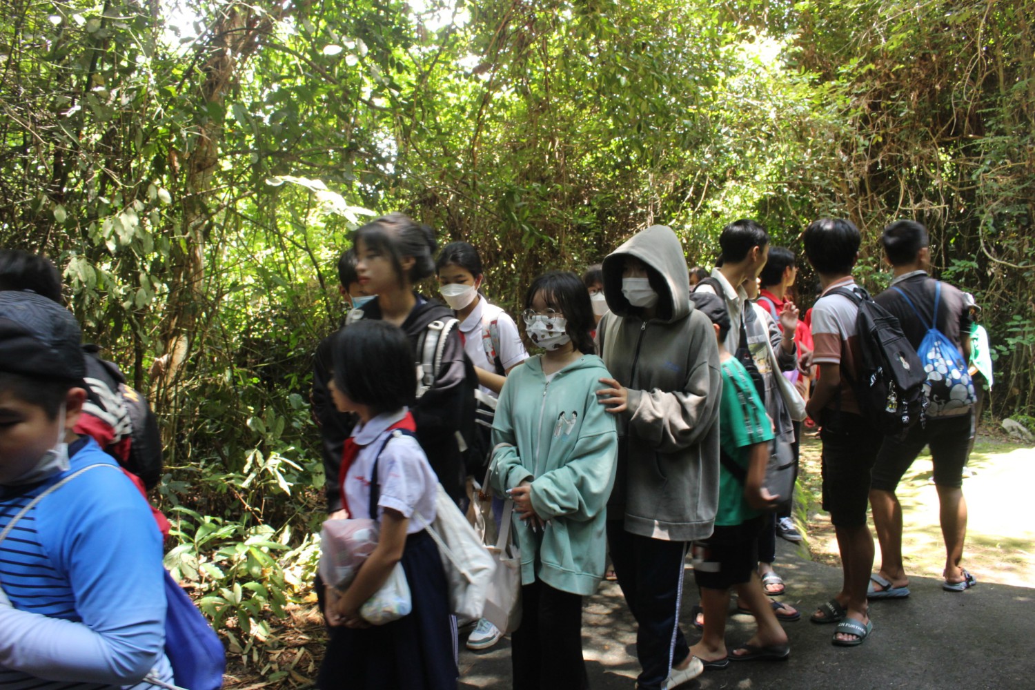 z3591004064779 4defac6bb259ea5ddac7d3a349066fd2