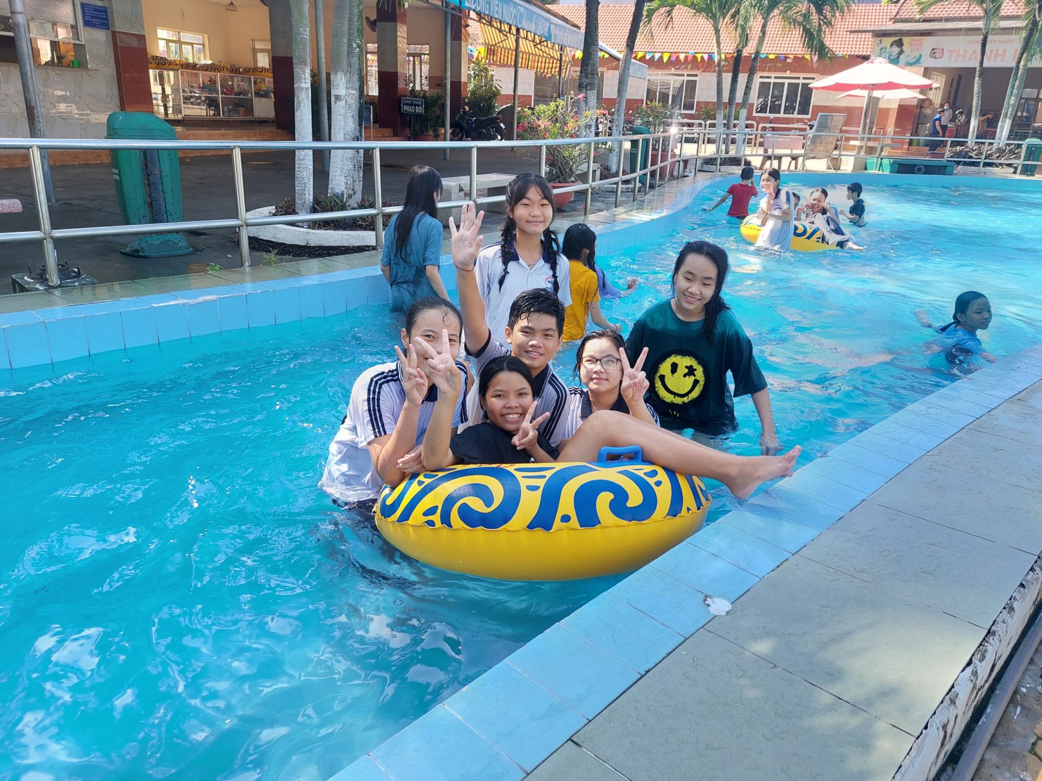 z3646848305212 dd1810ca3be34f37fa1a1b60cff8e1ac