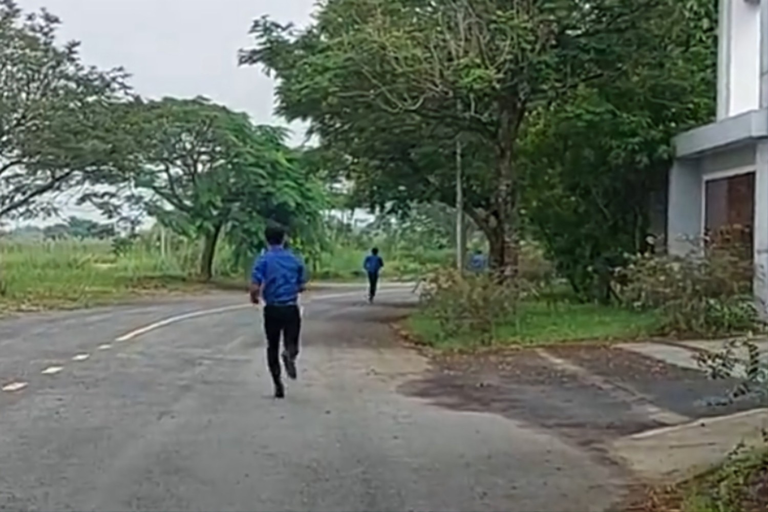 z3770575405617 d89953175305c01a27d237dbc942a0dd