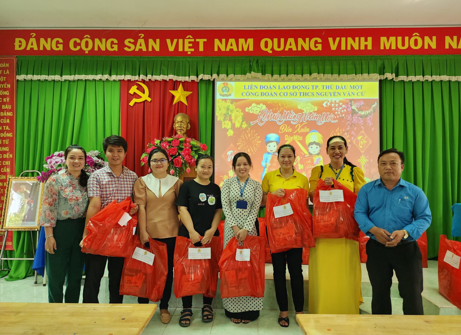 z4039206482524 a2dfd24a3ac585e996292a75f9905367