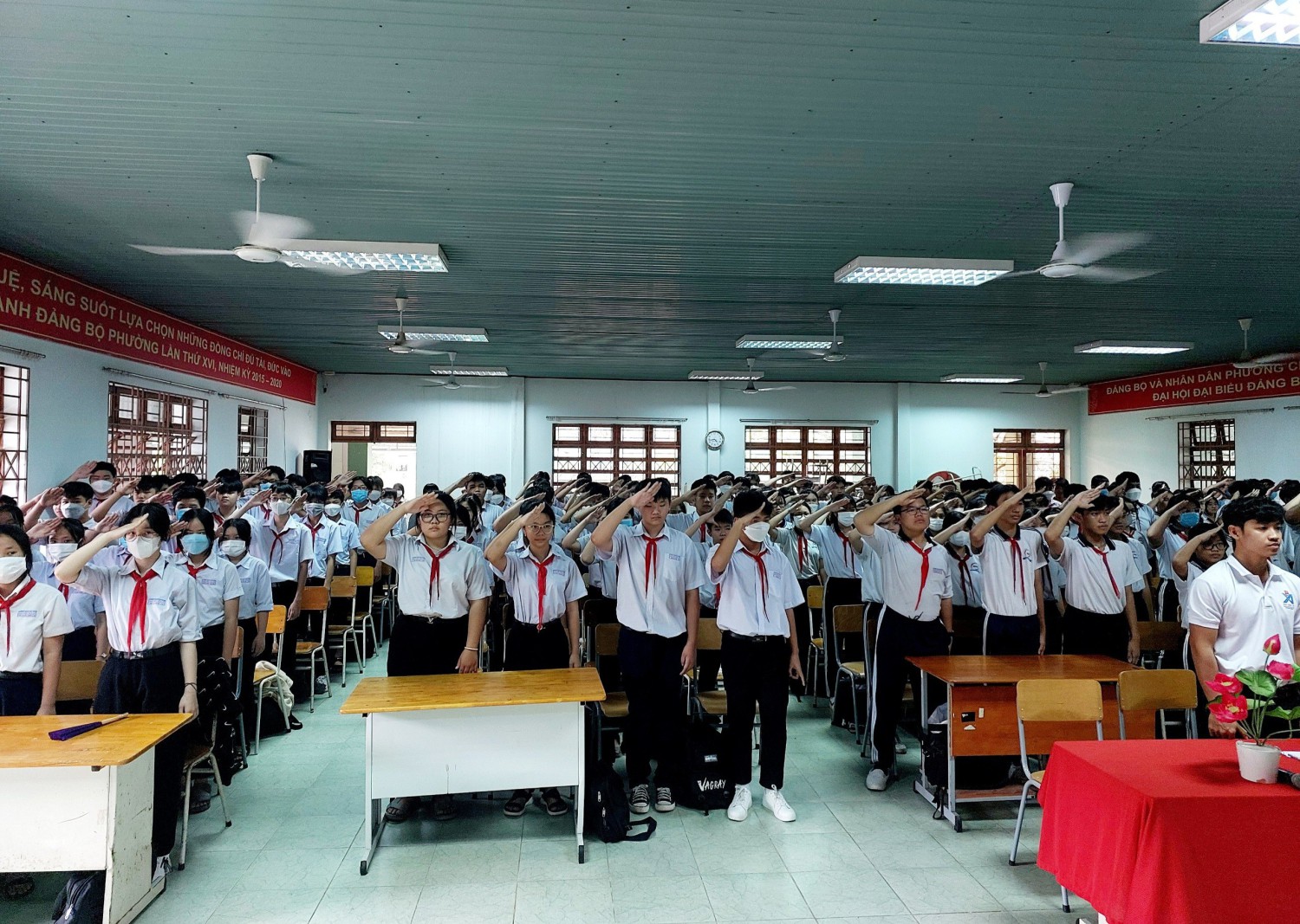 z4082051418310 2f4f083f84db57534047614b36eb8732