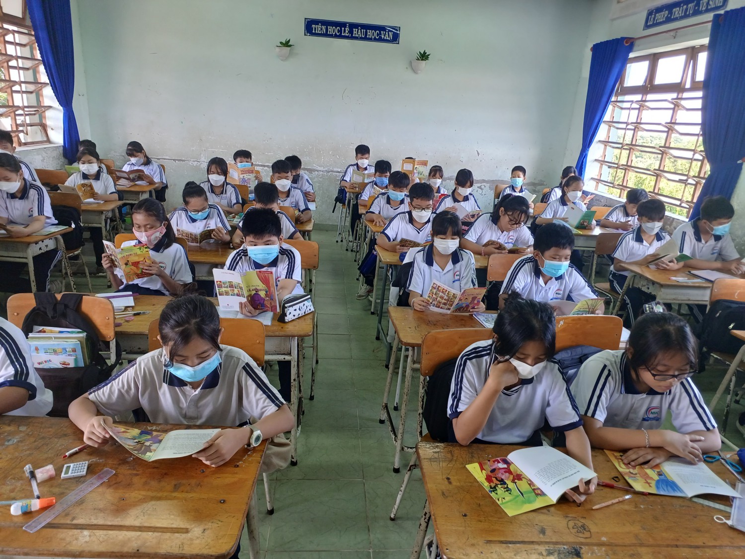 z4167603239417 53ca6ca09ba9203451ec4b31b4c55c5f