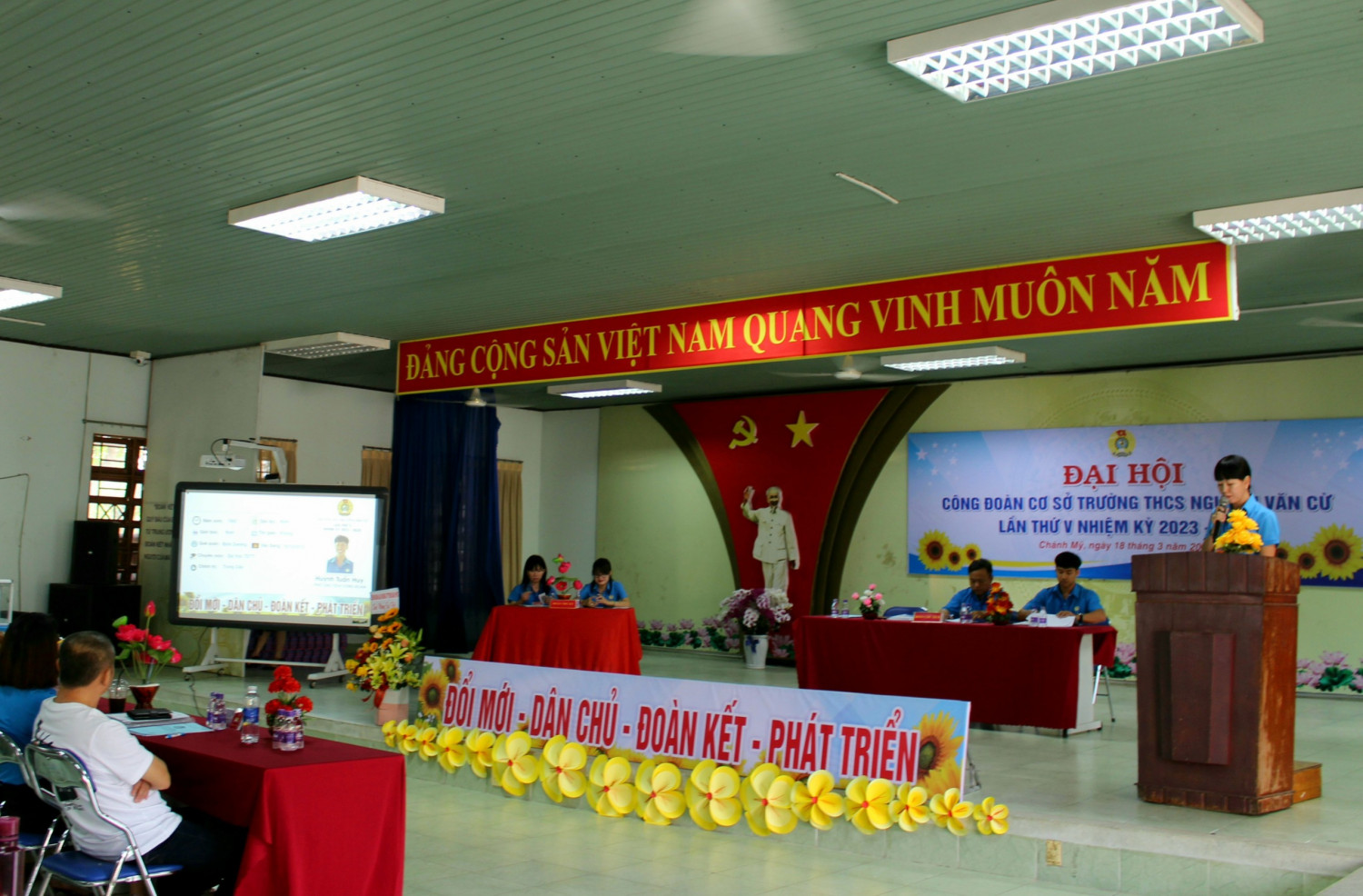 z4193209958585 52de71a2372a7c770f232e6410348490