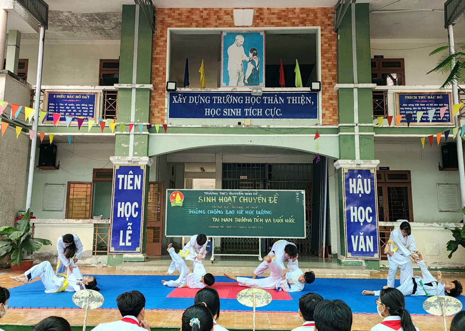 z4272804145495 694c603eb29834d1515bbe8900b037b1