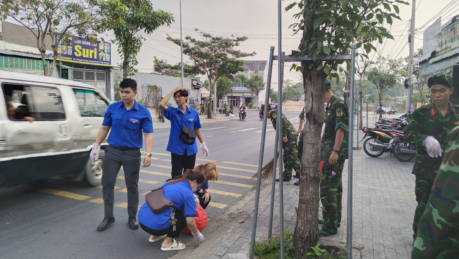 z4287775645327 fd0075b0f89a22aa8816e00edf22307a