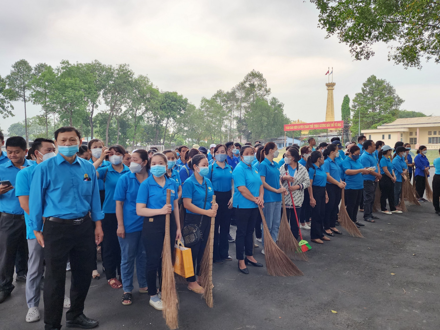 z4301457885261 90c8ed2d8ba370309a876381a93efa39