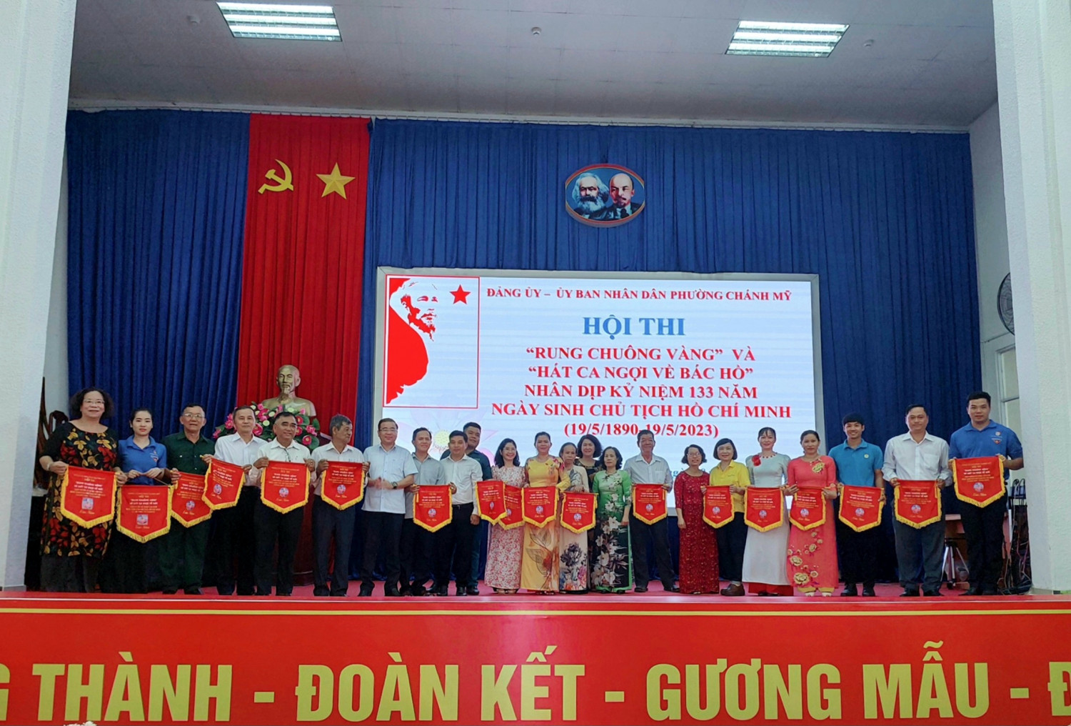 z4363155058991 2ee555415031809e31a792cdb9619898