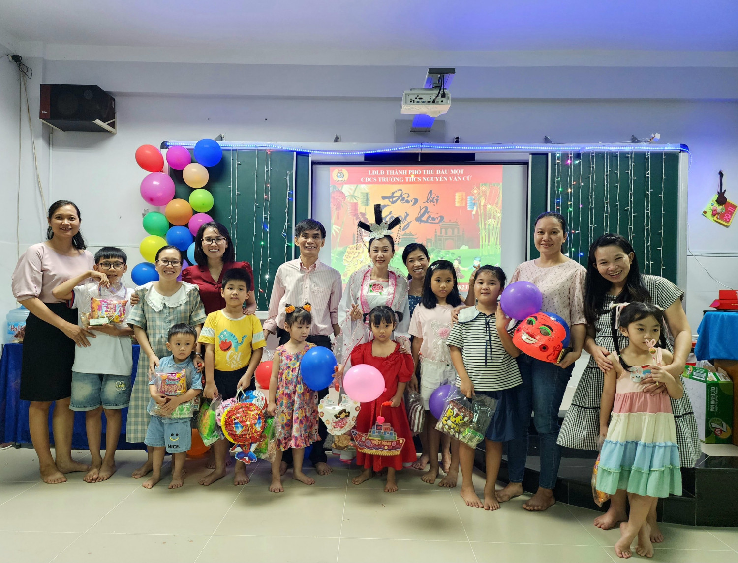 z4738933535554 b323c359baea012008566e42cf9d8737