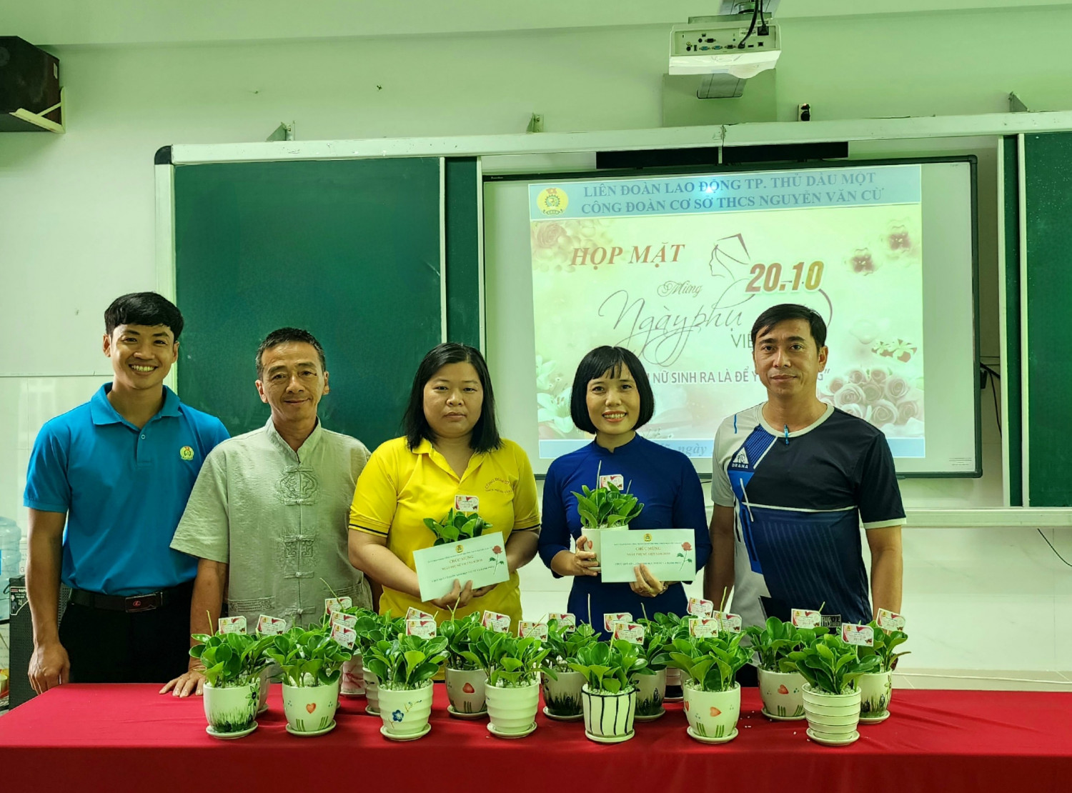 z4783897151189 0a9c08ae98b1f96a680c60ff6cebaacc