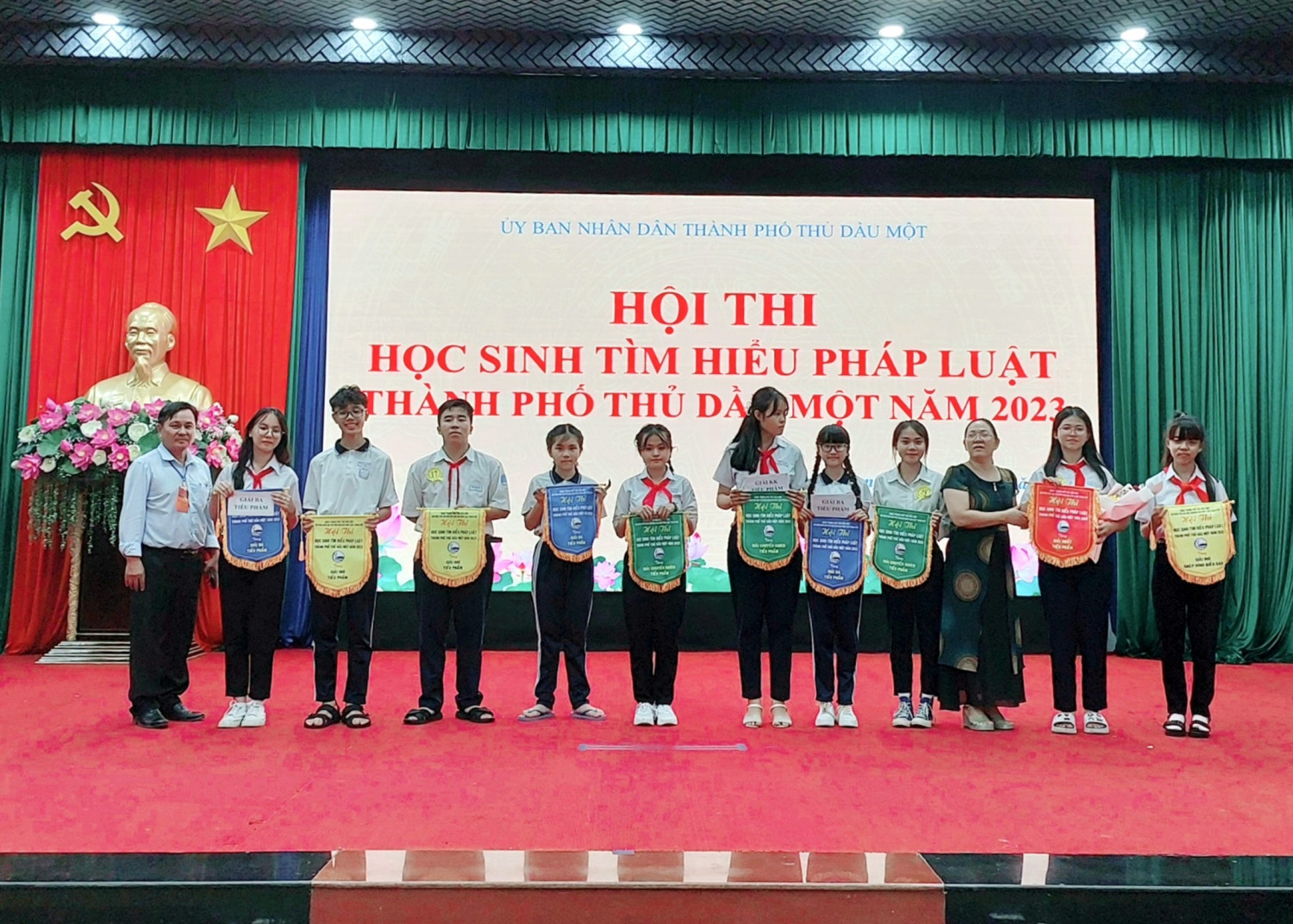 z4798683992694 41d10eff28cba6e6d1f4f272fcedb940