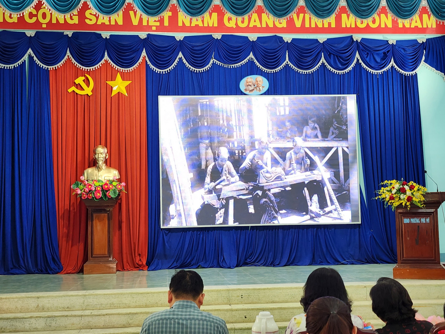 z4846244257680 4c2ed42dc0cb47599f156243c06deb2e