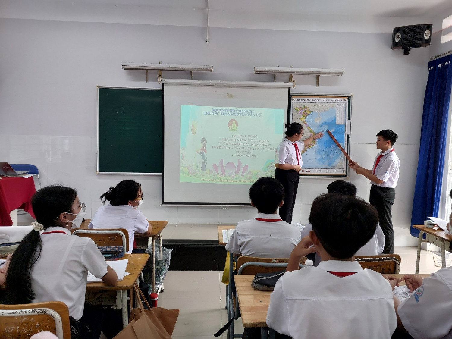 z4868665177563 8ee15c154a122c66fde13a35e53edd49