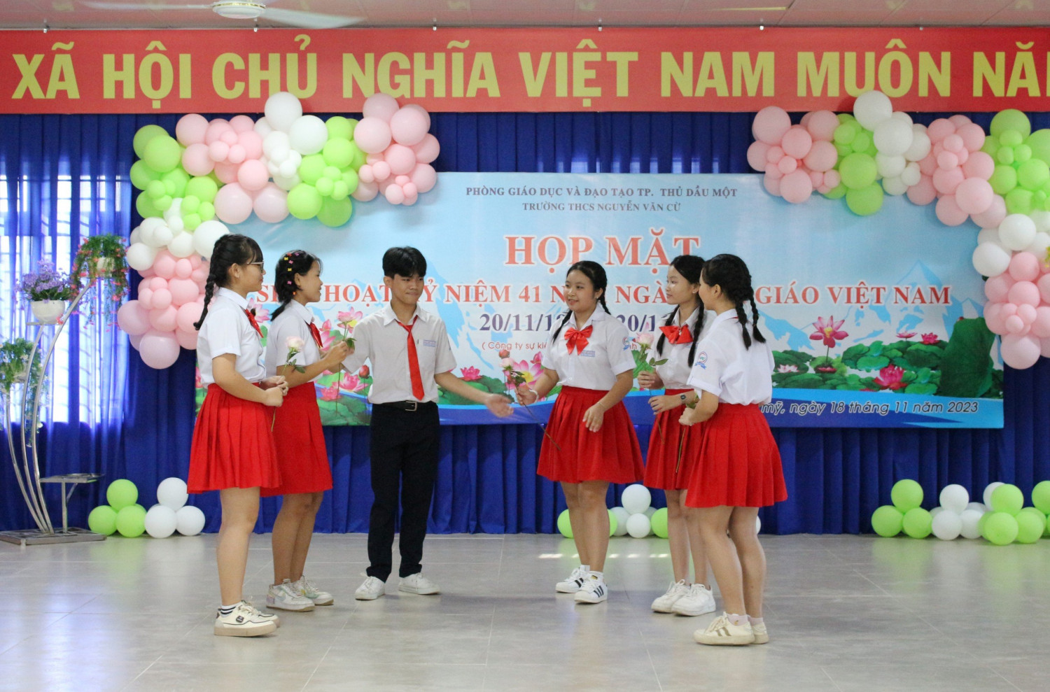 z4892369588076 5ba1df4ac6ad5a214fc26ca5a454c122