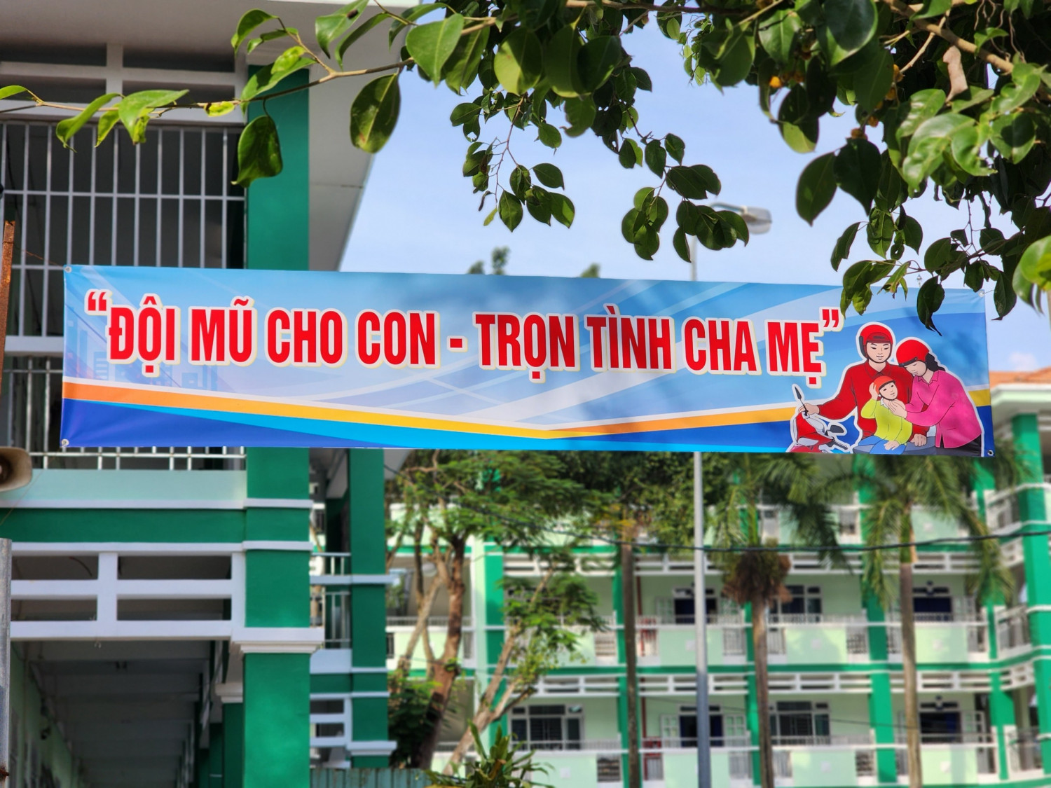 z4904757084598 1a173d0442cec0468f55b105c17049a1