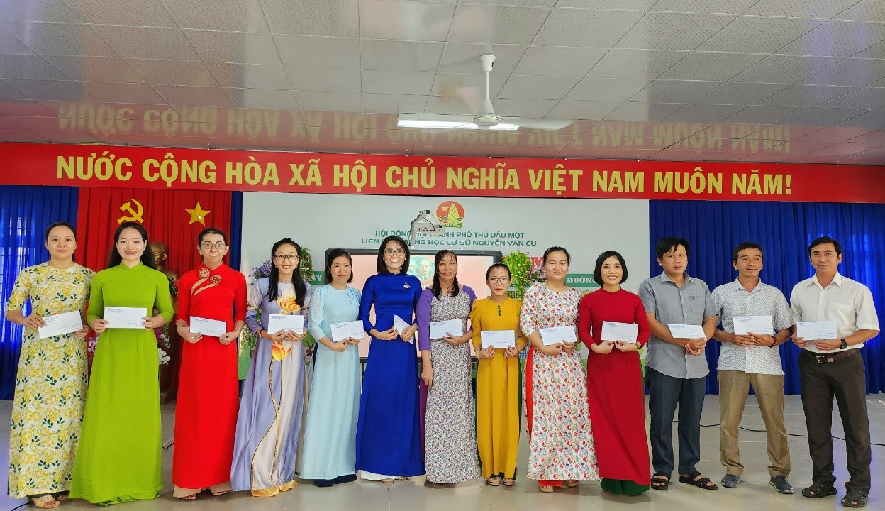 z4957078881725 d8d907981e5d2244d0261ad18153ae3f