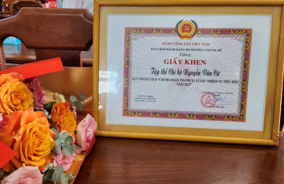 z4979801294075 31bd9afae57a44882ea7609372e37862 (1)