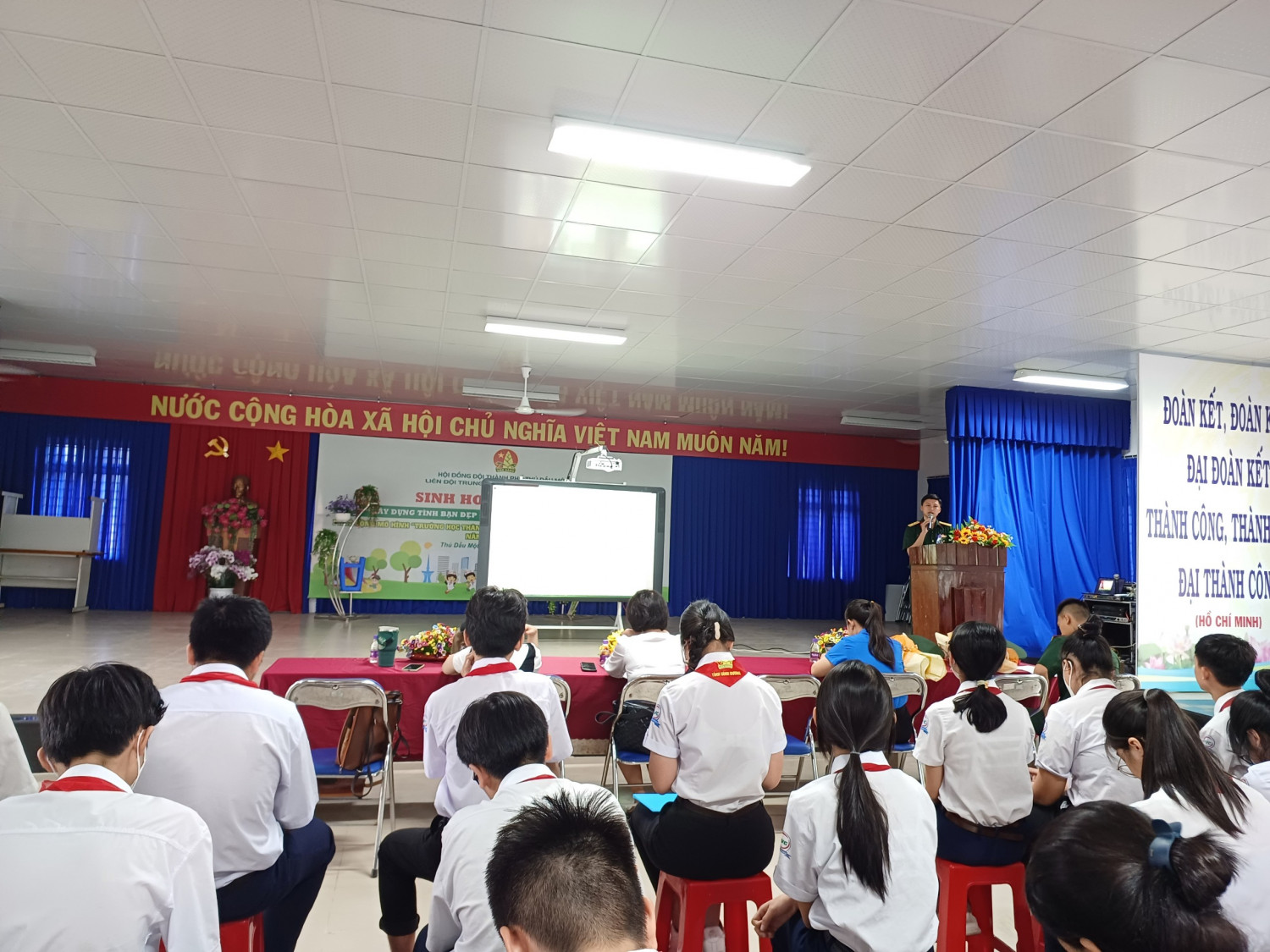 z4999809633390 b20f7773e9bcfd86d624db05591b694b