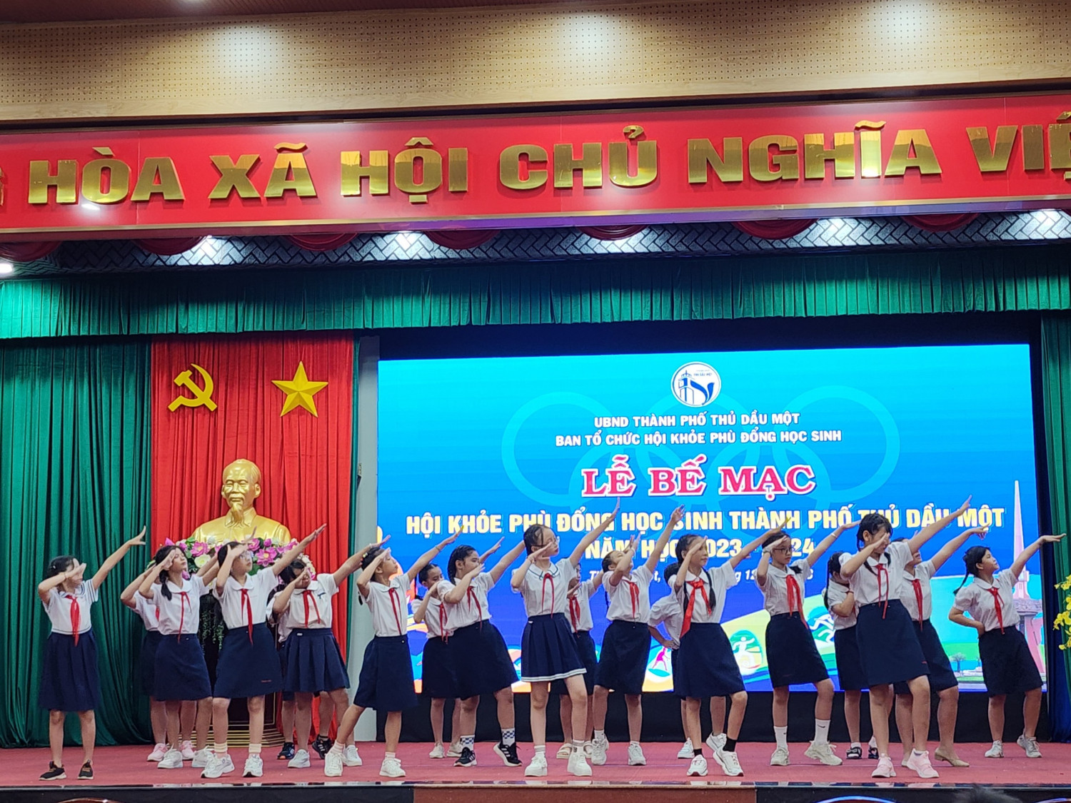 z5014849190735 02cfb7efa1f7dda0c8c87fbdd55bff00