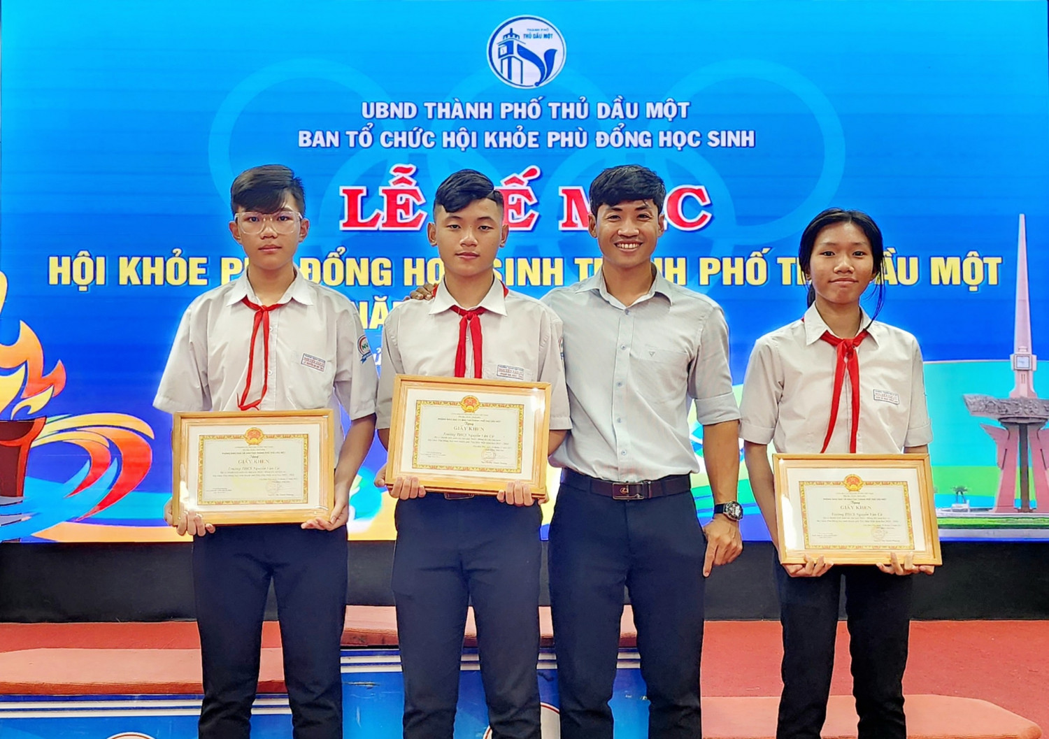 Bế mạc Hội khoẻ Phù Đổng học sinh cấp Thành phố năm học 2023-2024