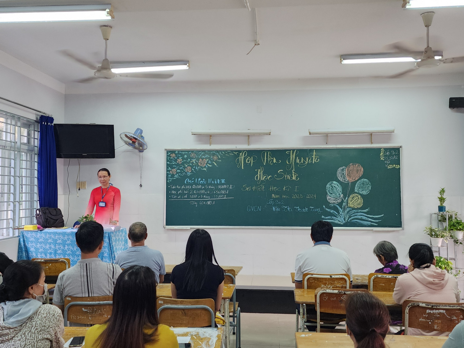 Họp phụ huynh học sinh cuối học kỳ I năm học 2023-2024