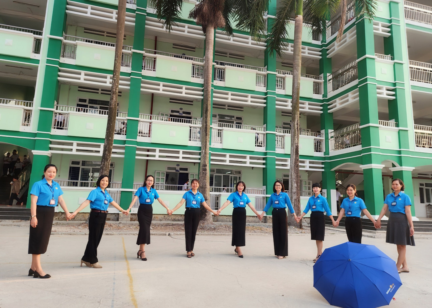 z5220161903992 91fcb6735015eafc45758b1a240ea5b7