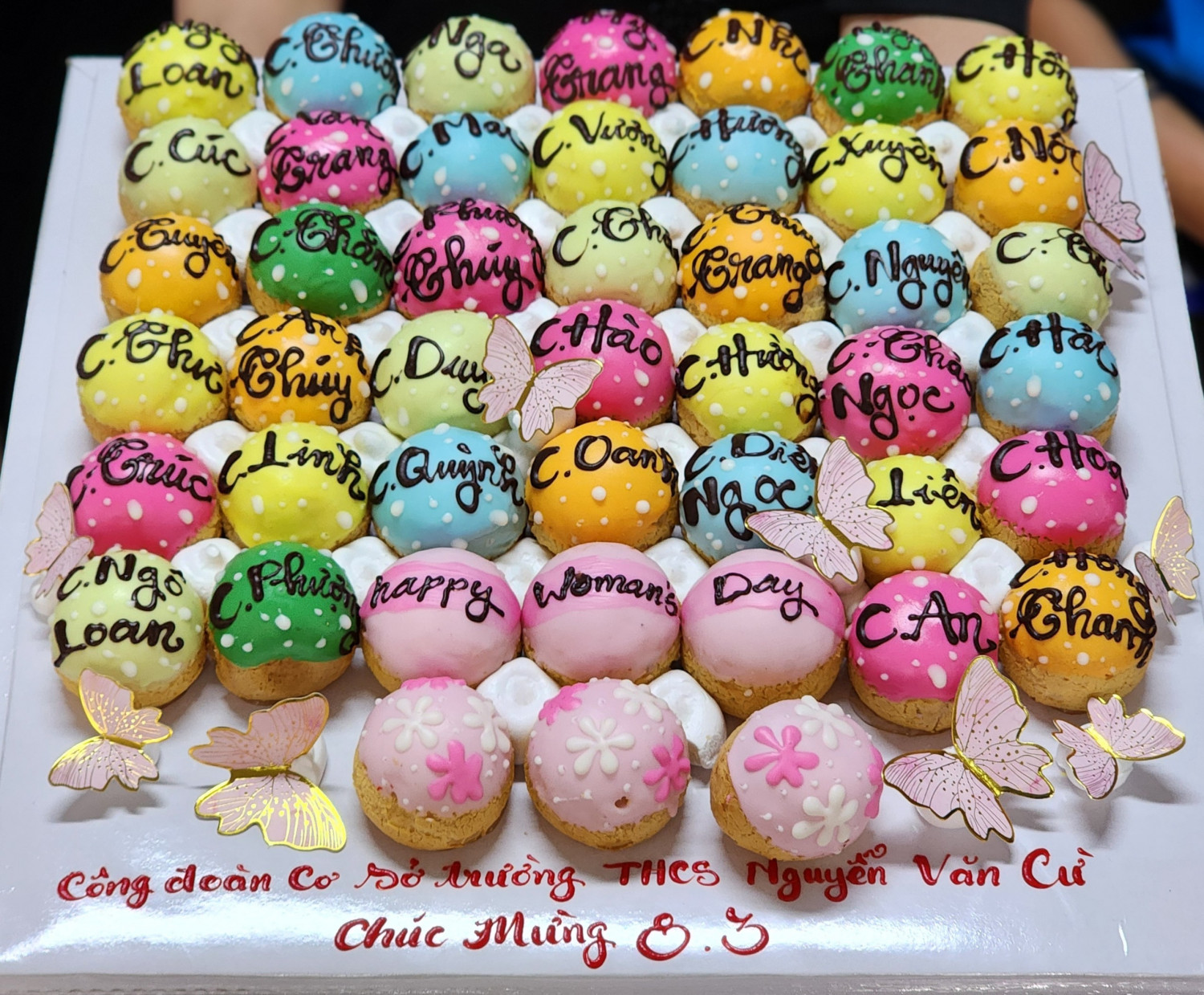 z5242592011980 aac05f9e9388760d316ee17811f1c33f