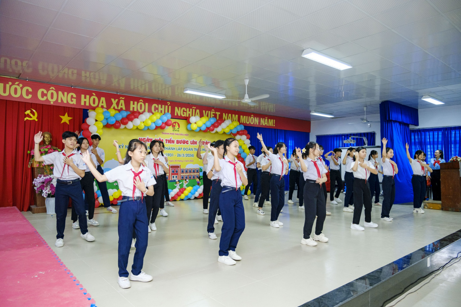 z5282318093211 fe30ec7c8549f45b1e46326818f04457